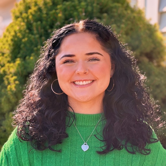 Meet your Posher, Addison - Picture 1 of 1